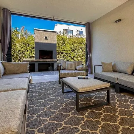 Vinomore Comfortable * Tar-Vabriga