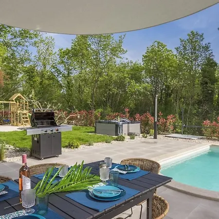 Vinomore Comfortable * Tar-Vabriga