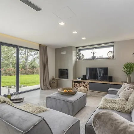 Villa Vinomore Comfortable *