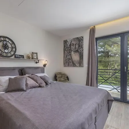 Vinomore Comfortable Villa *